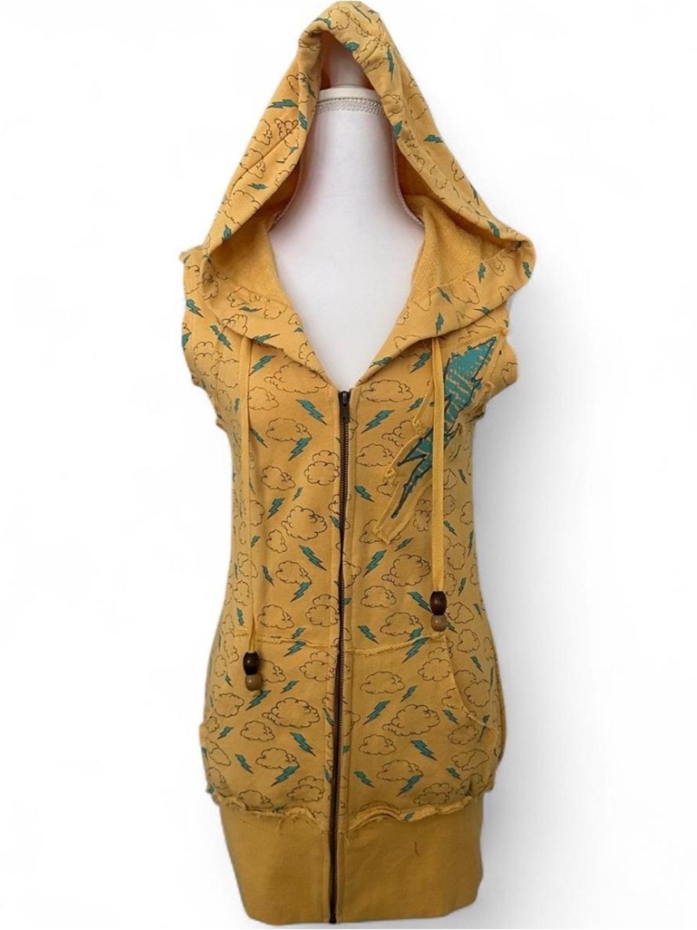 Thunderstorm Yellow Hooded Sleeveless Zip-Up Dress with Teal Print